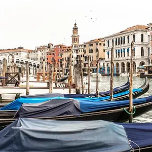 Charming On The Grand Canal R&r Venedig