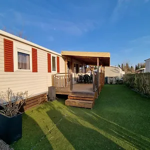 https://mobilhome-zen-azur-montourey.fr-provencehotel.com