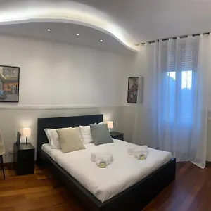 domus-laura-in-trastevere.it-romehotels.com/