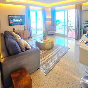  Appartement Seaview Retreat Center, With Pool And Amazing Views By Namaste Elite Spanje