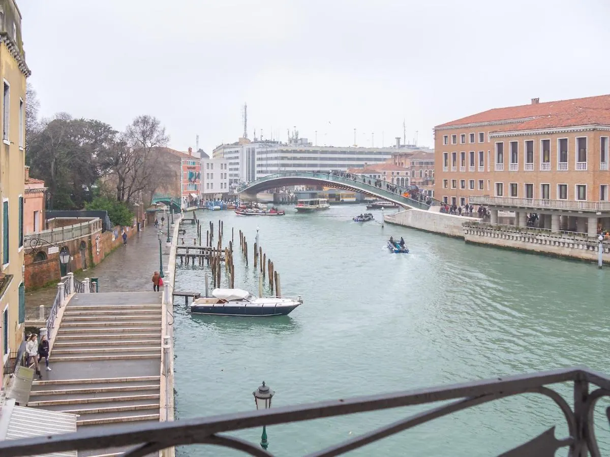 Grand Canal Suite By Wonderful Italy Venetië
